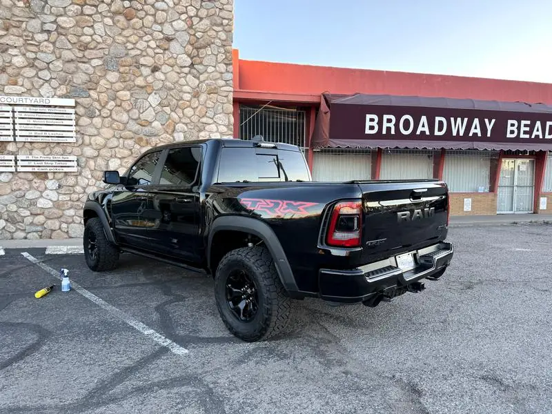 WrappStarr shop work, vehicle build